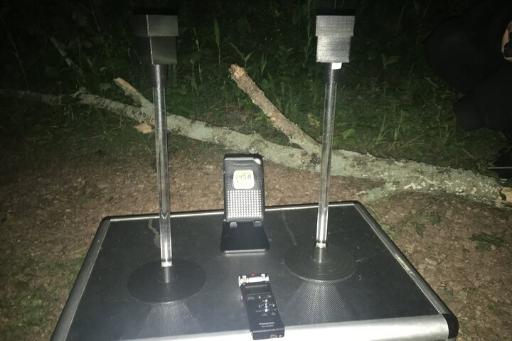 A panabox session with rem devices set up for spirits to interact with.